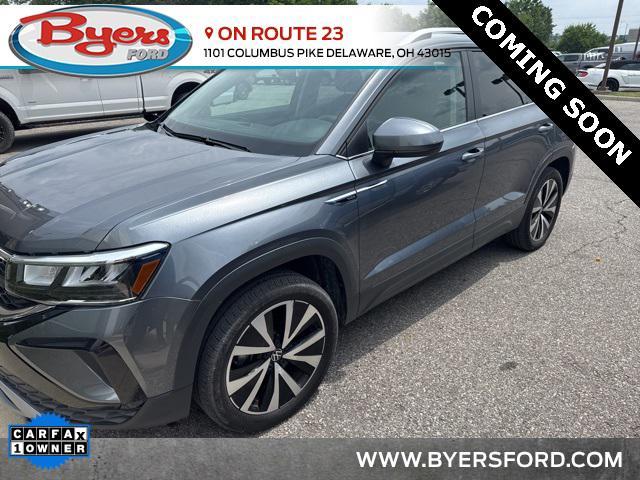 Photo of 2022 Gray Volkswagen Taos