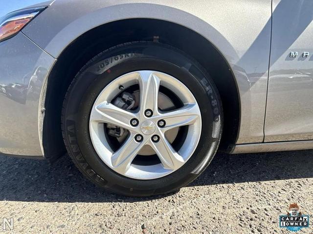 Photo of 2023 Mineral Gray Metallic Chevrolet Malibu