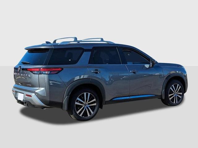 Photo of 2025 Gun Metallic Nissan Pathfinder