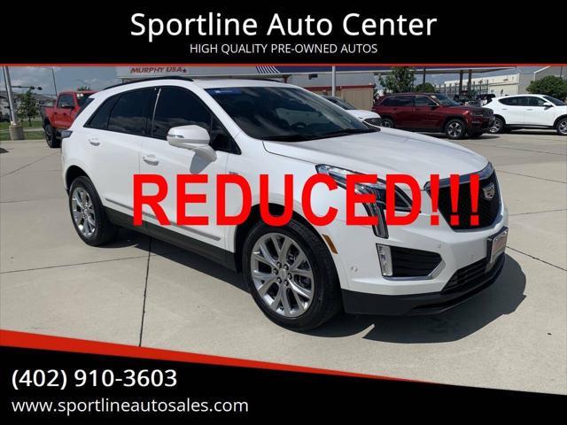 Photo of 2021 White PEARL Cadillac XT5
