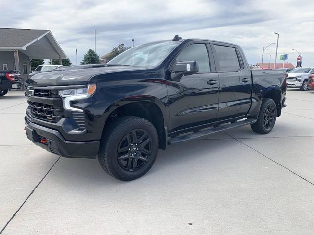 Photo of 2024 Black Chevrolet Silverado 1500
