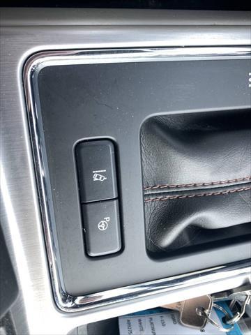 Photo of 2019 White PLATINUM METALLIC Ford F-150