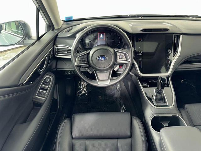 Photo of 2022 Ice Silver Metallic Subaru Outback