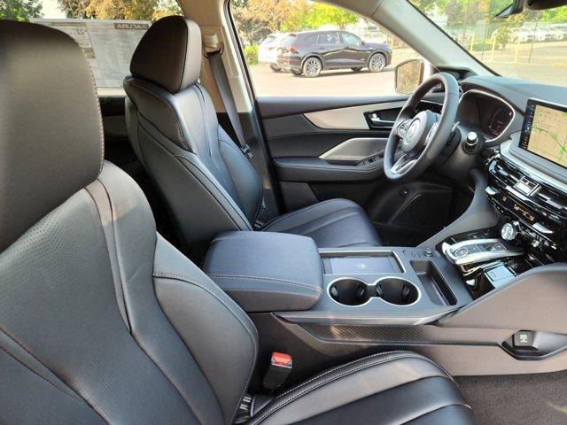 Photo of 2026 Platinum White Pearl Acura MDX