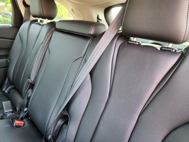 Photo of 2026 Platinum White Pearl Acura MDX