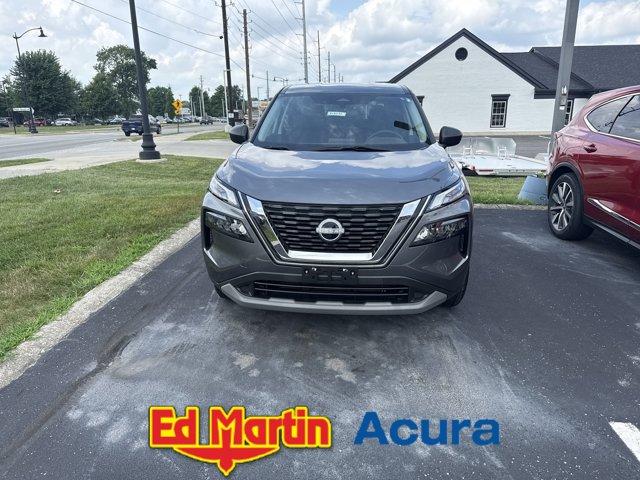 Photo of 2023 Gun Metallic Nissan Rogue