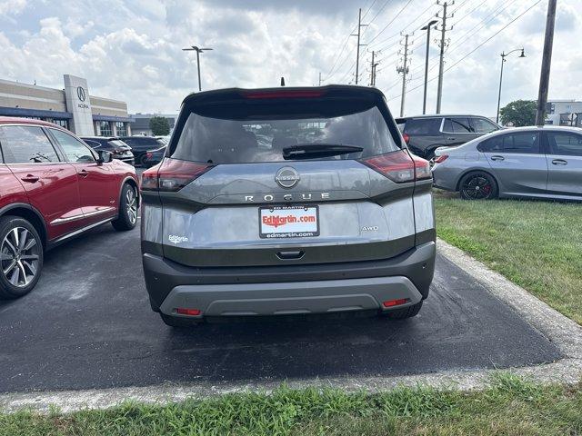 Photo of 2023 Gun Metallic Nissan Rogue