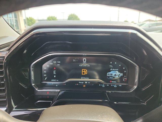 Photo of 2024 Summit White GMC Sierra 1500