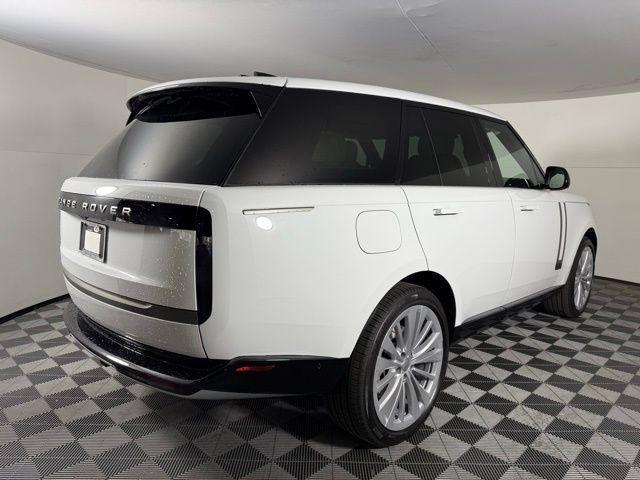 Photo of 2025 White Land Rover Range Rover