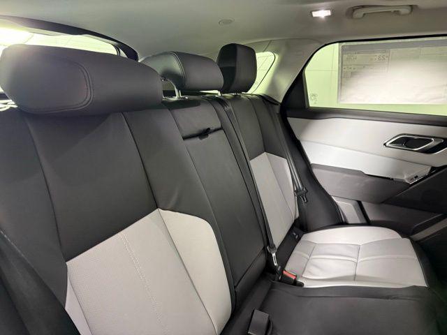 Photo of 2025 Santorini Black Metallic Land Rover Range Rover Velar