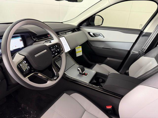 Photo of 2025 Santorini Black Metallic Land Rover Range Rover Velar
