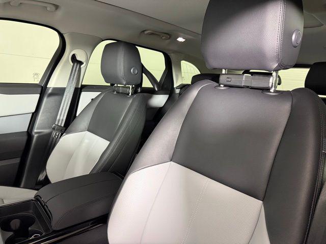 Photo of 2025 Santorini Black Metallic Land Rover Range Rover Velar