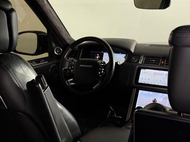 Photo of 2020 Santorini Black Metallic Land Rover Range Rover
