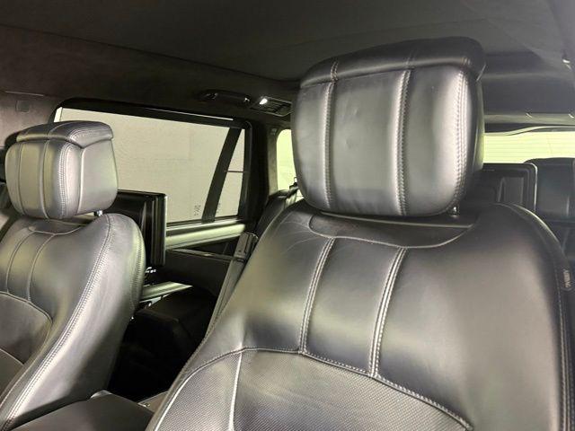 Photo of 2020 Santorini Black Metallic Land Rover Range Rover