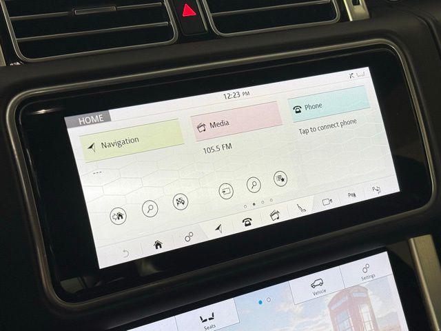 Photo of 2020 Santorini Black Metallic Land Rover Range Rover