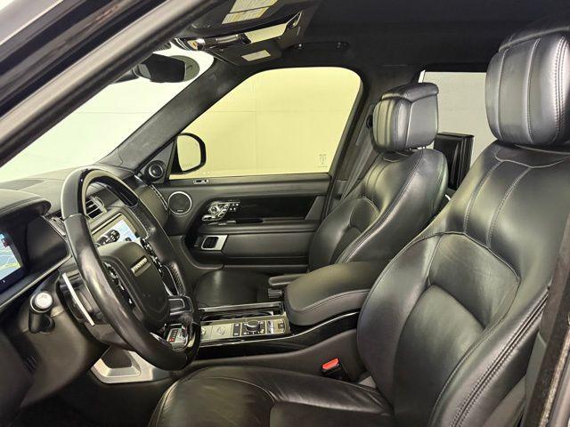 Photo of 2020 Santorini Black Metallic Land Rover Range Rover
