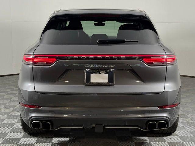 Photo of 2022 Quartzite Grey Metallic Porsche Cayenne