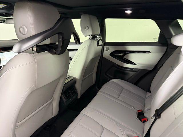 Photo of 2026 White Land Rover Range Rover Evoque