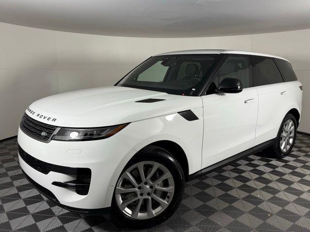 Photo of 2025 Fuji White Land Rover Range Rover Sport