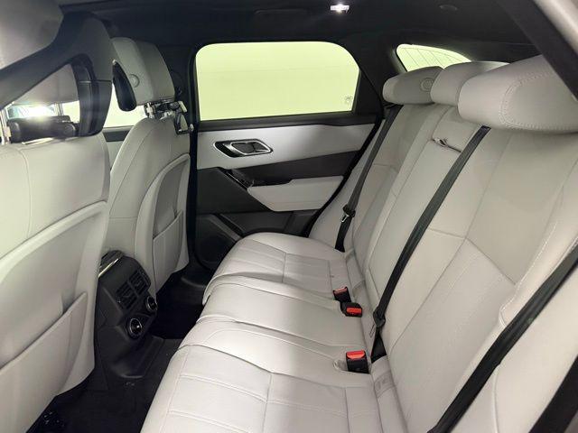Photo of 2026 Batumi Gold Premium Metallic Land Rover Range Rover Velar