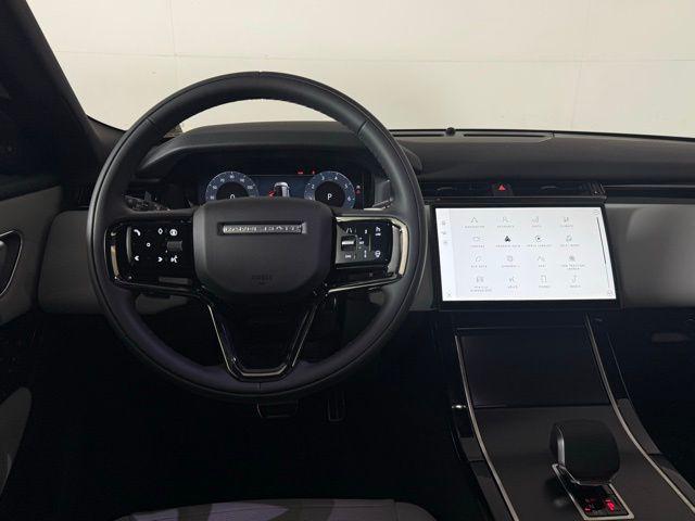Photo of 2026 Batumi Gold Premium Metallic Land Rover Range Rover Velar