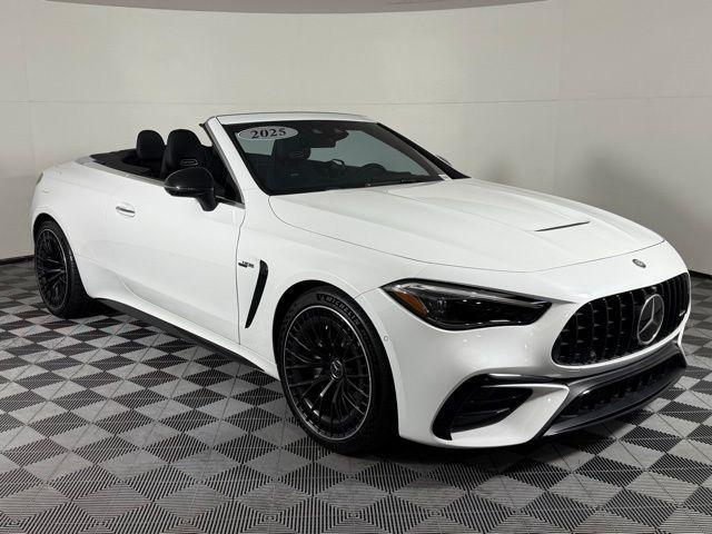Photo of 2025 Moonlight White Mercedes-Benz AMG CLE 53