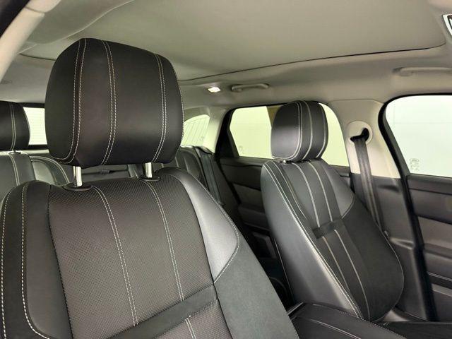 Photo of 2021 Santorini Black Metallic Land Rover Range Rover Velar