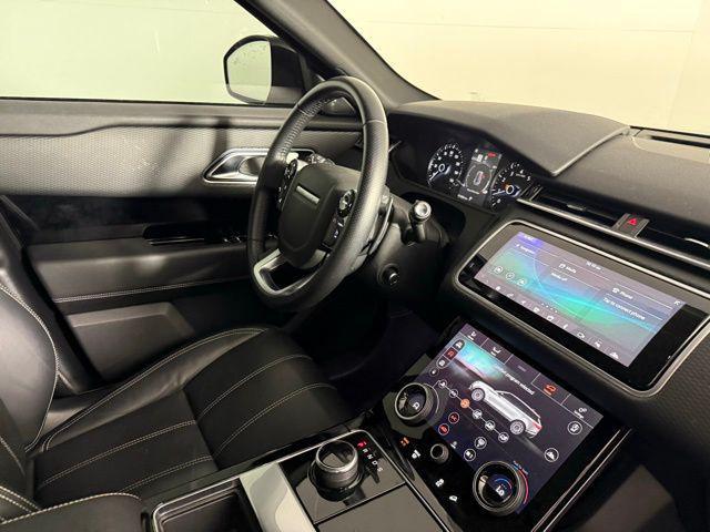 Photo of 2019 Narvik Black Land Rover Range Rover