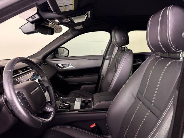 Photo of 2019 Narvik Black Land Rover Range Rover