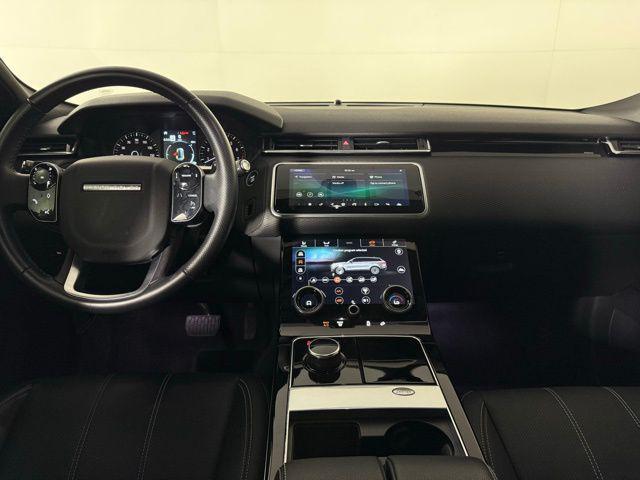 Photo of 2019 Narvik Black Land Rover Range Rover