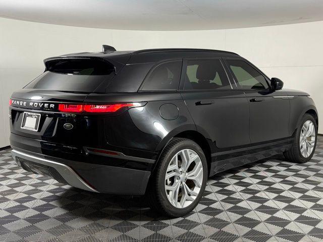 Photo of 2019 Narvik Black Land Rover Range Rover