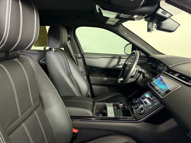 Photo of 2019 Narvik Black Land Rover Range Rover