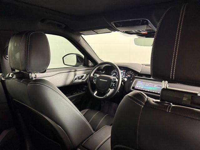 Photo of 2019 Narvik Black Land Rover Range Rover