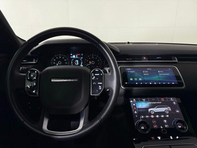 Photo of 2019 Narvik Black Land Rover Range Rover