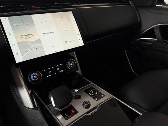 Photo of 2023 Charente Gray Premium Metallic Land Rover Range Rover