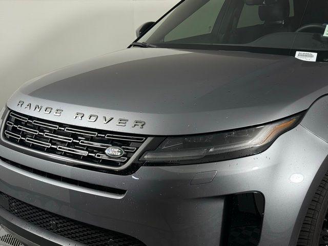 Photo of 2025 Gray Land Rover Range Rover Evoque