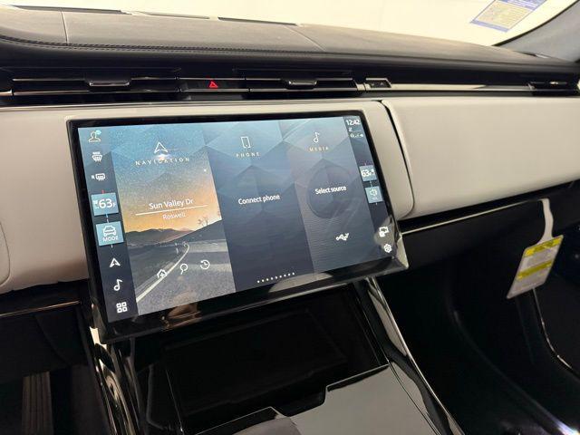 Photo of 2025 Gray Land Rover Range Rover Sport