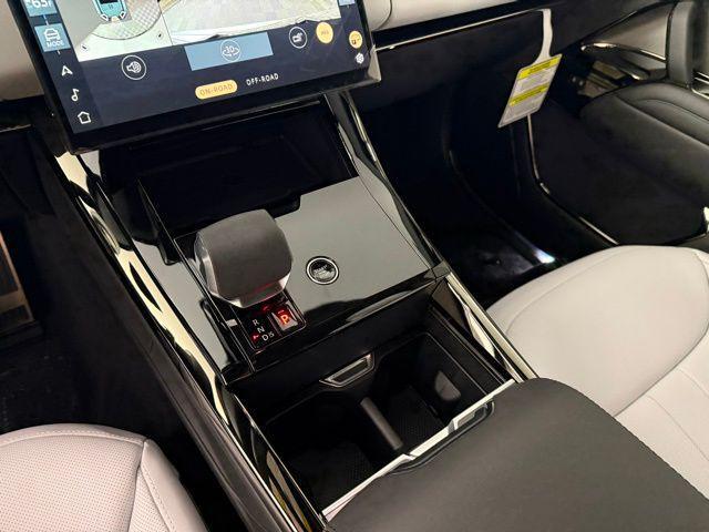 Photo of 2025 Gray Land Rover Range Rover Sport