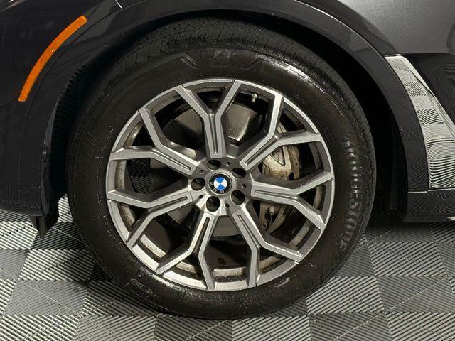 Photo of 2021 Dark Graphite BMW X7