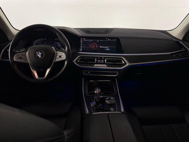 Photo of 2021 Dark Graphite BMW X7