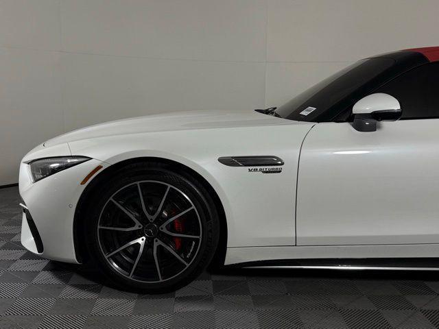 Photo of 2023 MANUFAKTUR Moonlight White Metallic Mercedes-Benz AMG SL 55