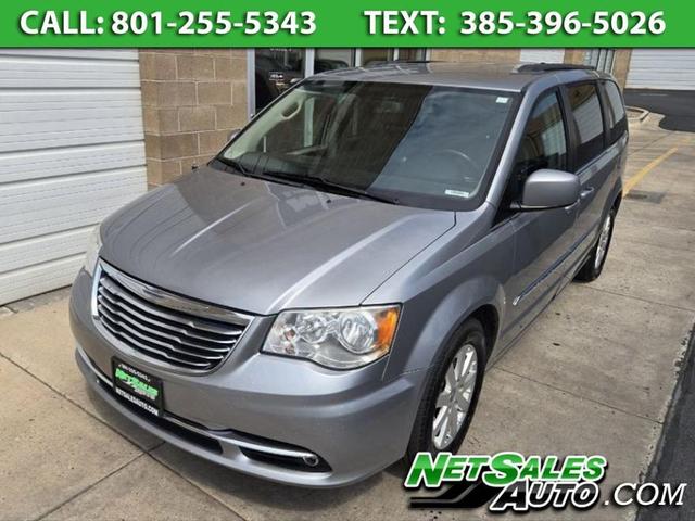 2016 Chrysler Town & Country