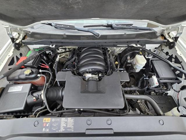 Photo of 2016 White GMC Sierra 1500