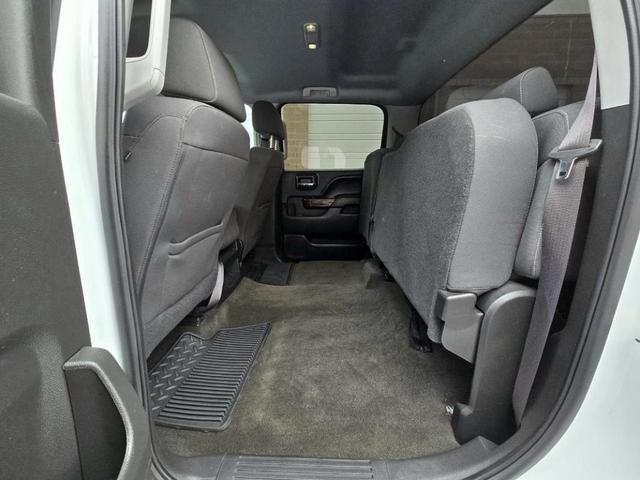 Photo of 2016 White GMC Sierra 1500