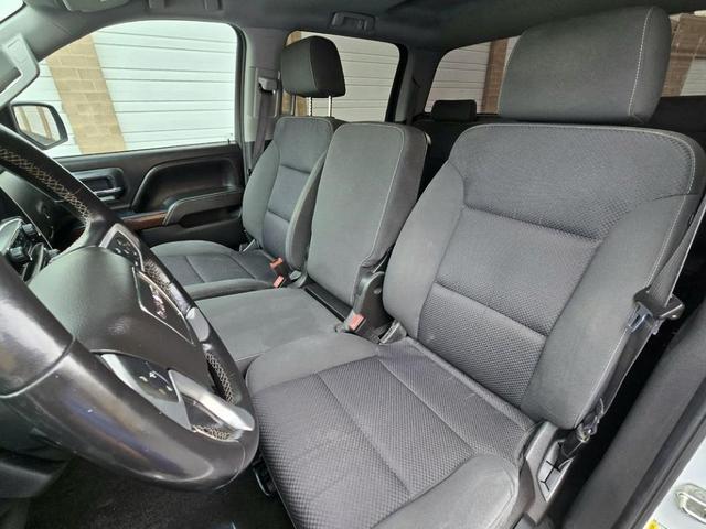 Photo of 2016 White GMC Sierra 1500