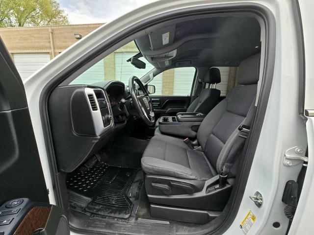 Photo of 2016 White GMC Sierra 1500