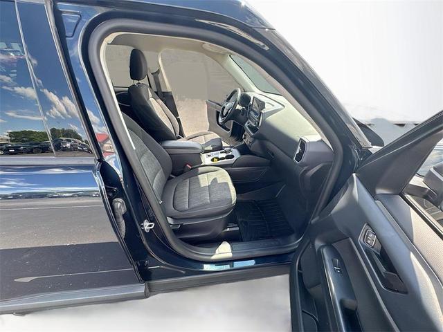 Photo of 2022 Alto Blue Metallic Tinted Clearcoat Ford Bronco Sport