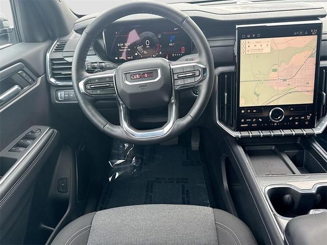Photo of 2025 Summit White GMC Acadia