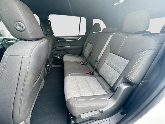 Photo of 2025 Summit White GMC Acadia