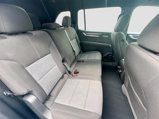 Photo of 2025 Summit White GMC Acadia